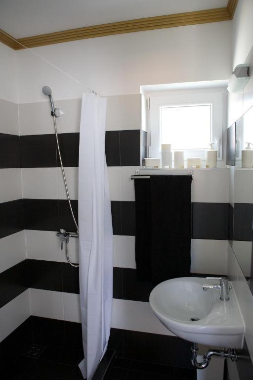 Sunset Apartments Hajduszoboszlo Room photo